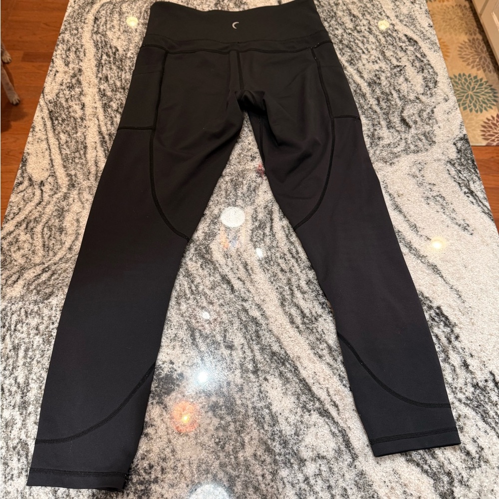 ZYIA Black Women's High-Waist Performance Leggings - Picture 5 of 5